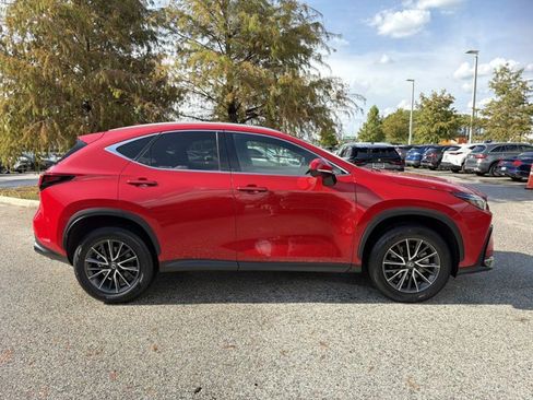 Used 2024 Lexus NX 250 FWD w/ Towing Package (2000 Lbs) image 2