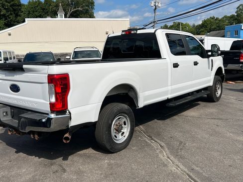 Used 2019 Ford F250 XL w/ Power Equipment Group AWD/4WD image 3