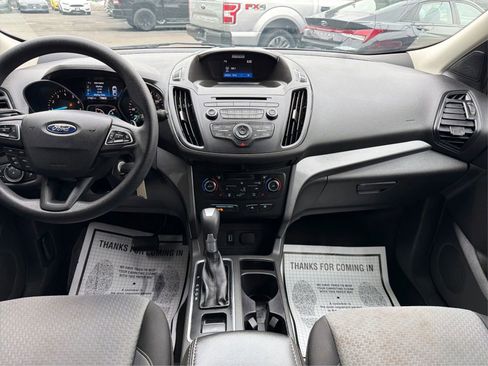 Used 2017 Ford Escape SE image 13