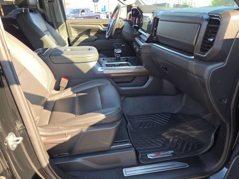 Certified 2022 Chevrolet Silverado 1500 LT Trail Boss w/ LT Trail Boss Premium Package AWD/4WD image 7
