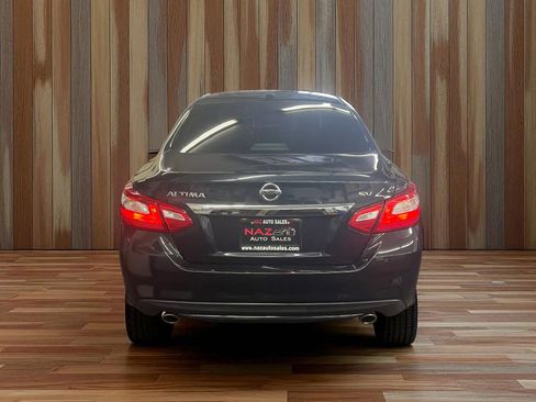 Used 2017 Nissan Altima 2.5 SV FWD image 6