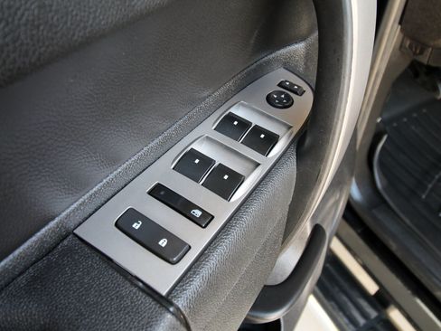 Used 2014 Chevrolet Silverado 2500 LT w/ Texas Edition AWD/4WD image 20