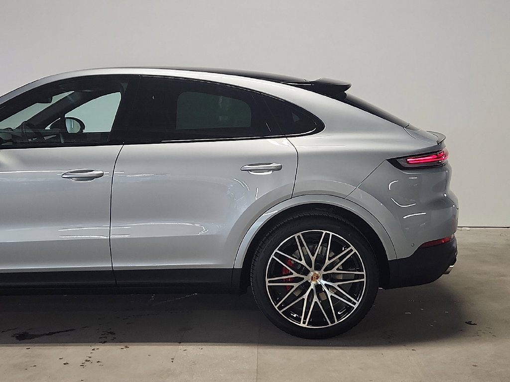 New 2026 Porsche Cayenne S AWD/4WD image 7