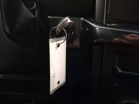 Used 2024 Ford F150 STX image 17