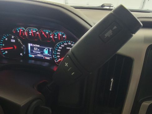 Used 2018 GMC Sierra 1500 SLT AWD/4WD image 17
