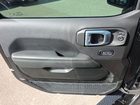 Used 2024 Jeep Wrangler Sahara w/ Safety Group image 22