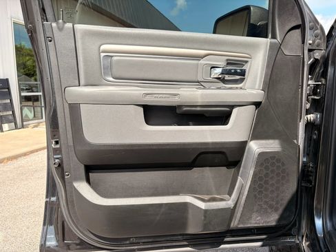 Used 2018 RAM 1500 Big Horn AWD/4WD image 15