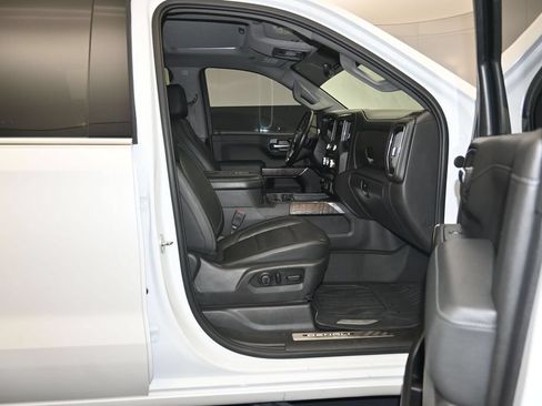 Used 2020 GMC Sierra 1500 Denali w/ Denali Ultimate Package AWD/4WD image 29