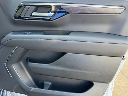 New 2026 Chevrolet Tahoe LS w/ LPO, Dark Essentials Package RWD image 9