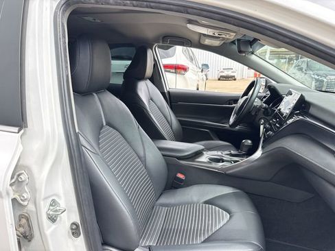 Used 2023 Toyota Camry SE FWD image 27