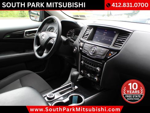 Used 2020 Nissan Pathfinder S AWD/4WD image 8