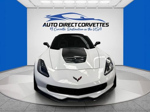 Used 2017 Chevrolet Corvette Z06 w/ Z07 Performance Package RWD image 2