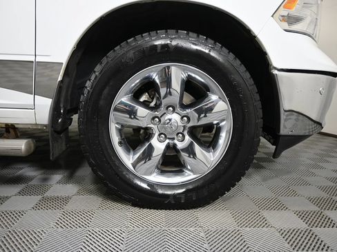Used 2017 RAM 1500 Big Horn AWD/4WD image 12