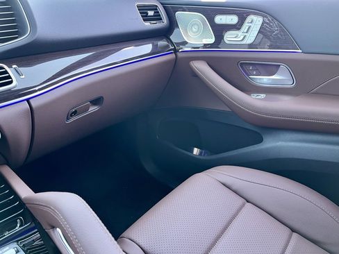 Certified 2025 Mercedes-Benz GLE 450e 4MATIC image 41