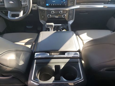 Used 2025 Ford F150 Lariat w/ Equipment Group 502A High image 22