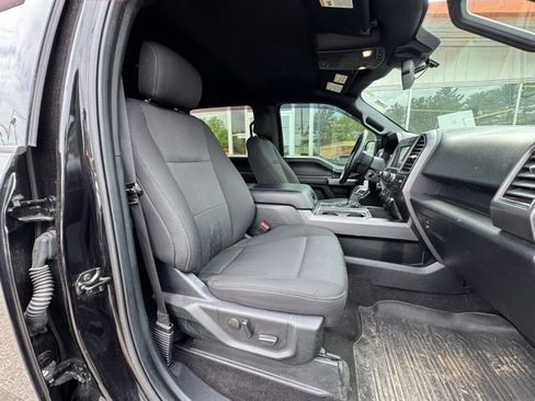 Used 2019 Ford F150 XLT w/ Equipment Group 302A Luxury AWD/4WD image 12