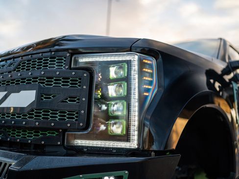 Used 2019 Ford F250 Lariat w/ Lariat Ultimate Package image 23