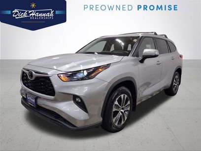 Used 2022 Toyota Highlander XLE