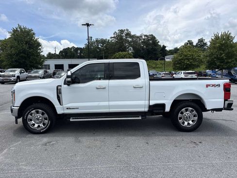 Used 2023 Ford F250 Lariat w/ Chrome Package AWD/4WD image 9