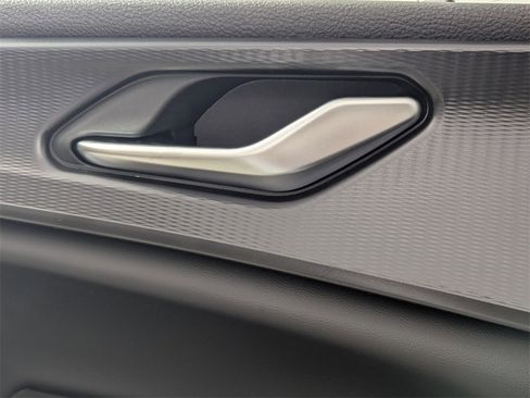 New 2025 Jeep Grand Cherokee Altitude image 15