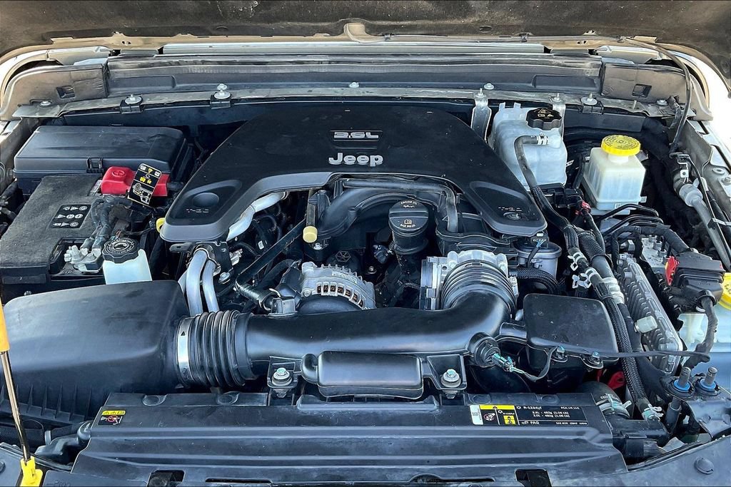 Used 2020 Jeep Gladiator Sport AWD/4WD image 29