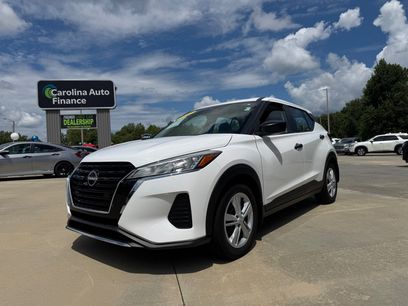 Used 2022 Nissan Kicks S