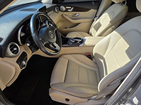 Used 2016 Mercedes-Benz GLC 300 image 6