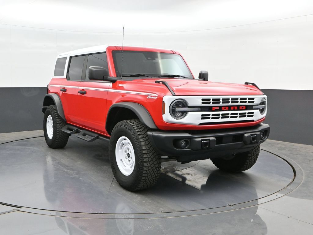 Used 2023 Ford Bronco Heritage Edition AWD/4WD image 22