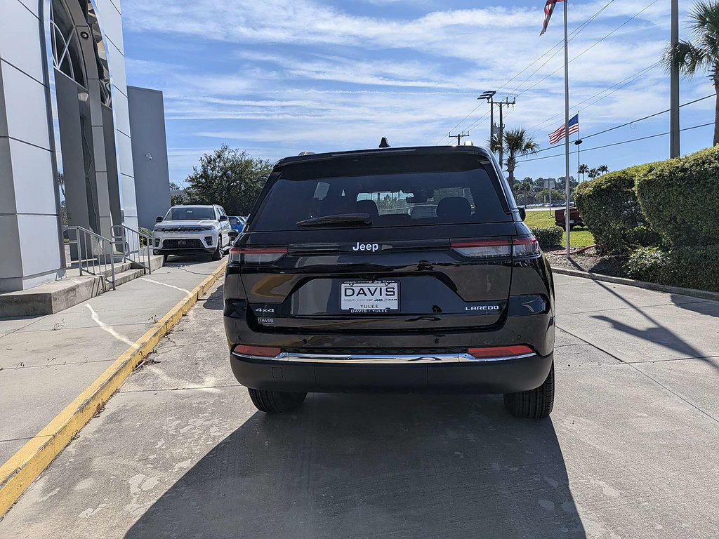 New 2027 Jeep Grand Cherokee Laredo X AWD/4WD image 5