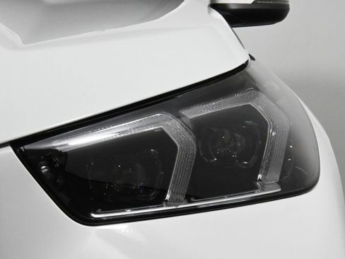 Used 2026 BMW X1 xDrive28i w/ Convenience Package image 11