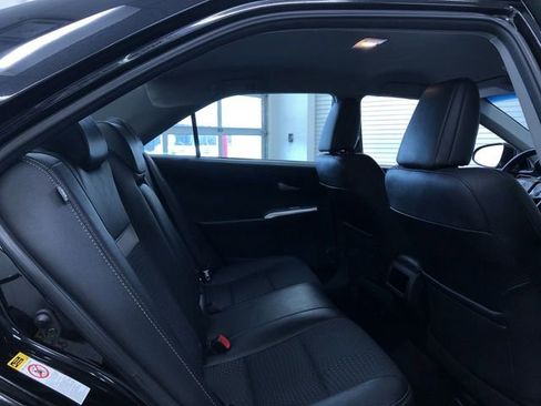 Used 2013 Toyota Camry SE image 21