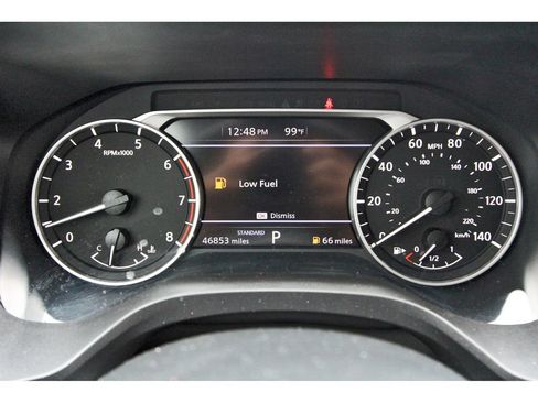 Used 2023 Nissan Rogue SV w/ SV Premium B Package FWD image 9