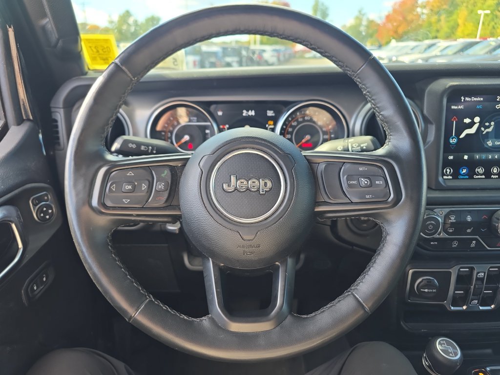 Used 2022 Jeep Gladiator Sport AWD/4WD image 24