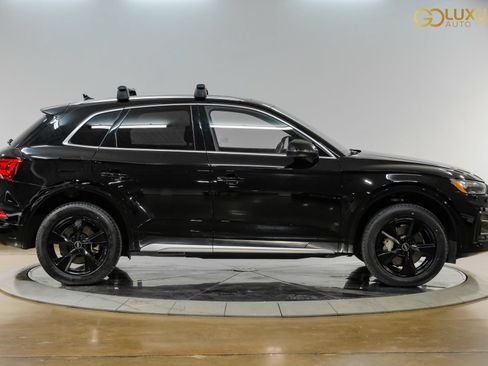 Used 2023 Audi Q5 2.0T Premium w/ Convenience Package AWD/4WD image 9