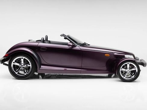 Used 1999 Plymouth Prowler RWD image 11