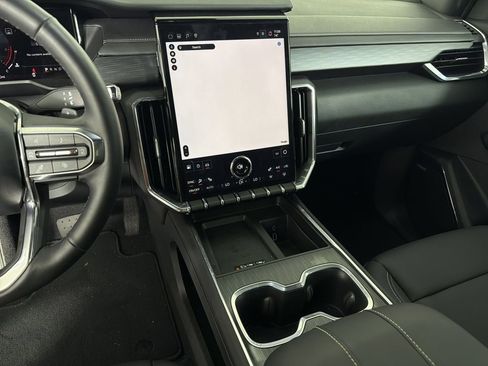 New 2025 GMC Acadia Elevation w/ Elevation Premium Package image 29