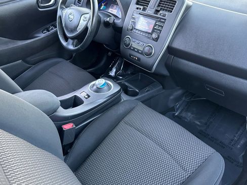 Used 2015 Nissan Leaf S w/ Charge Package image 30
