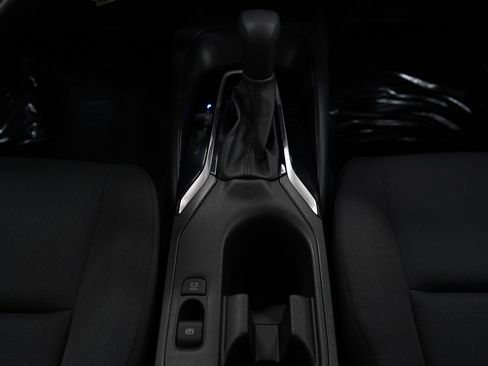 Used 2024 Toyota Corolla LE image 16