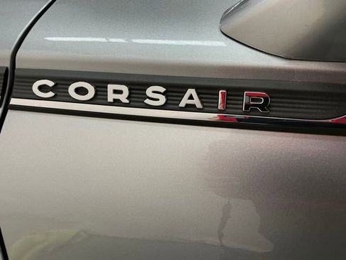 Used 2023 Lincoln Corsair FWD image 6