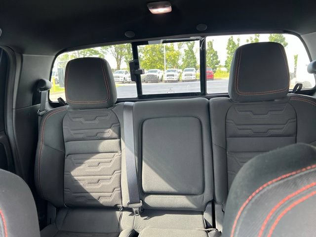 Used 2025 Nissan Frontier PRO-4X AWD/4WD image 19