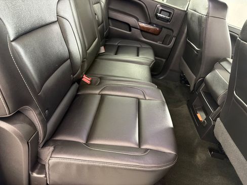 Used 2017 GMC Sierra 1500 SLT w/ SLT Premium Package AWD/4WD image 19