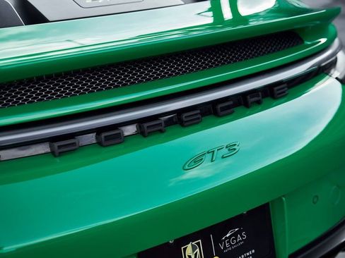 Used 2023 Porsche 911 GT3 RWD image 15