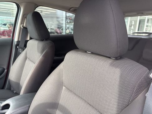 Used 2016 Honda HR-V EX image 18