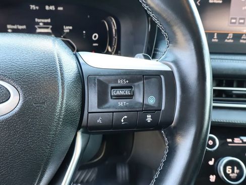 Used 2023 INFINITI QX60 Sensory AWD/4WD image 27