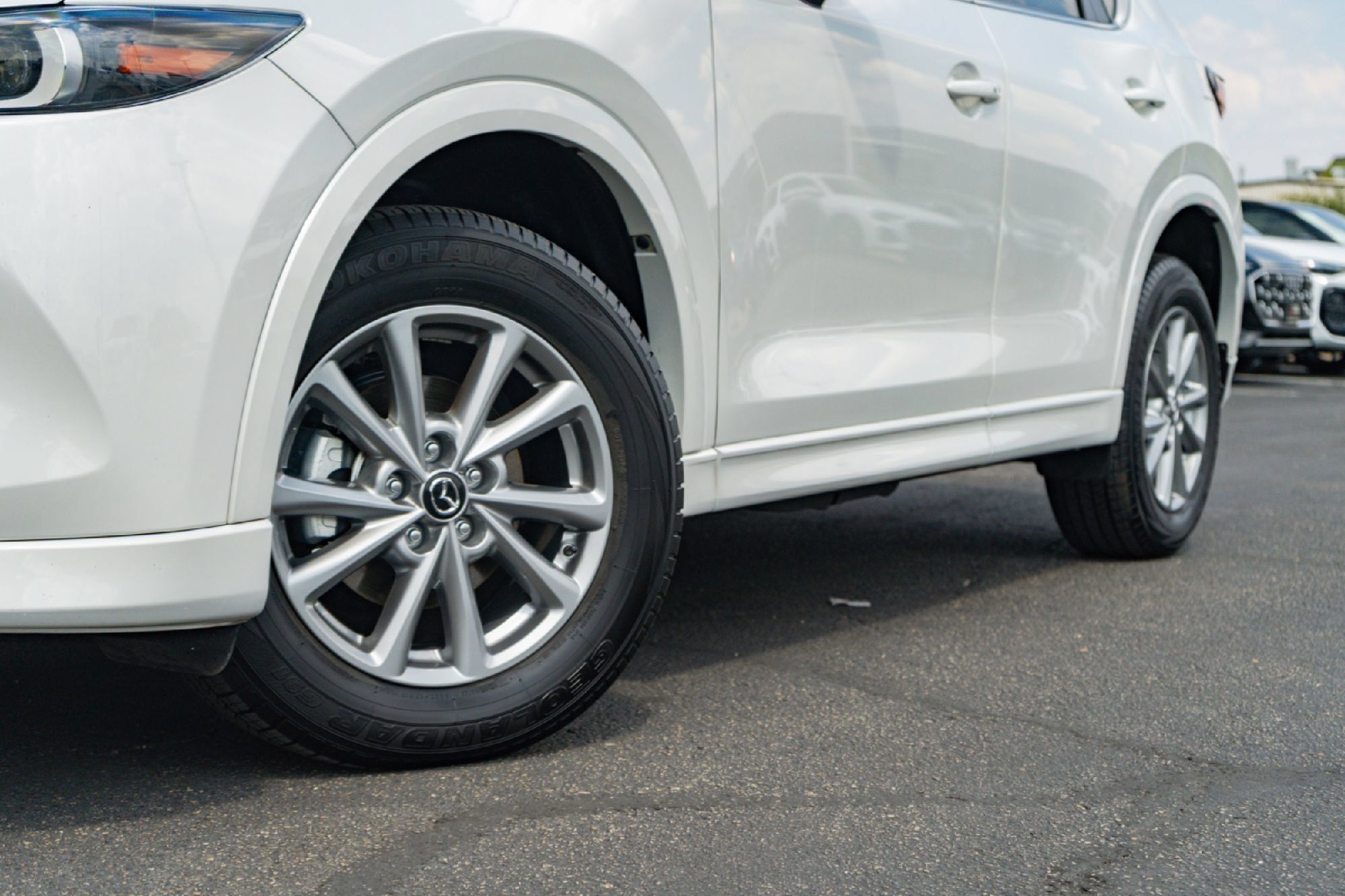 Used 2024 MAZDA CX-5 AWD 2.5 S w/ Preferred Package image 2