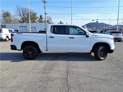 Used 2023 Chevrolet Silverado 1500 LT Trail Boss w/ Protection Package AWD/4WD image 37
