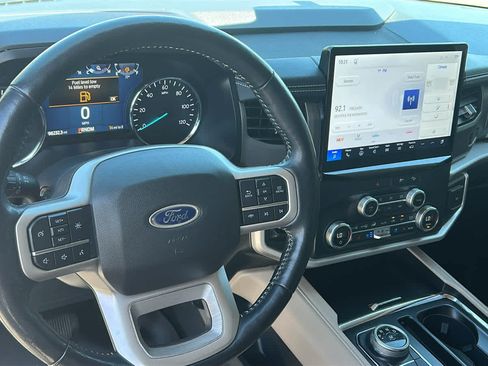 Used 2022 Ford Expedition Max XLT AWD/4WD image 10