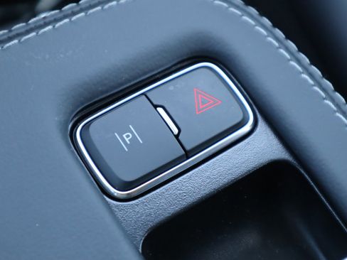 New 2024 Ford Mustang Mach-E Select w/ Comfort Package Lite image 30