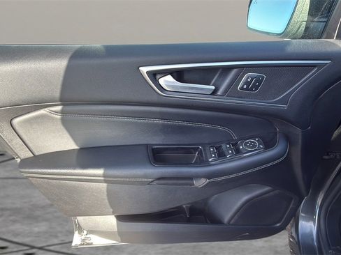 Used 2017 Ford Edge Titanium w/ Equipment Group 302A image 13