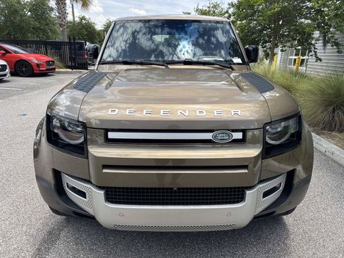 Certified 2025 Land Rover Defender 110 S AWD/4WD image 8